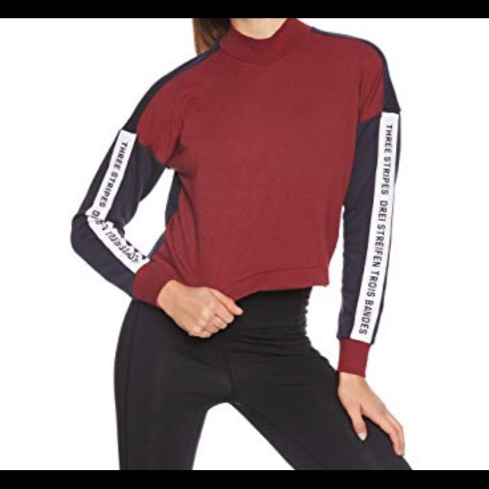 🆕 Adidas sweatshirt - Picture 4 of 8